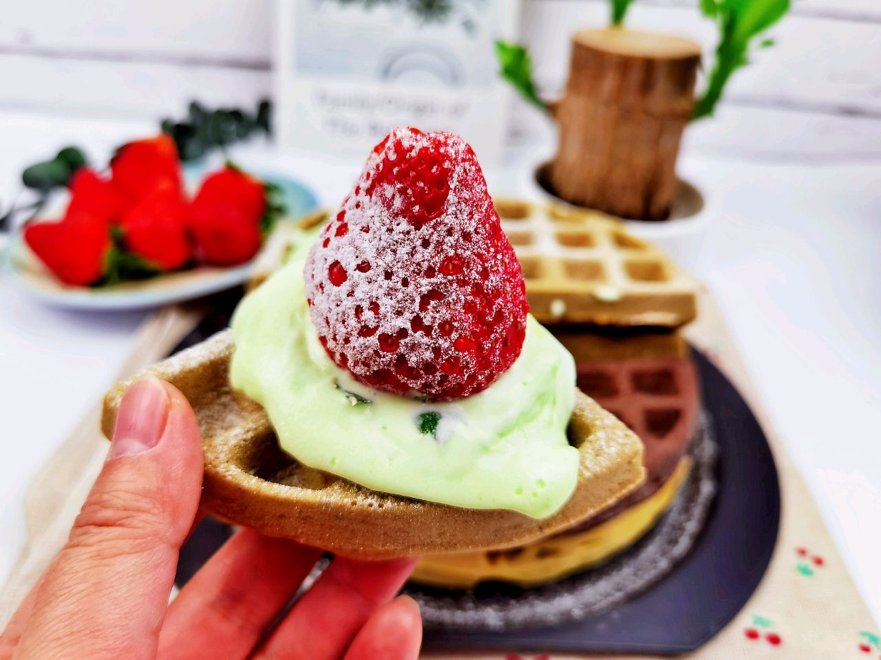 厨房小白也能完美做出的冰激凌华夫饼