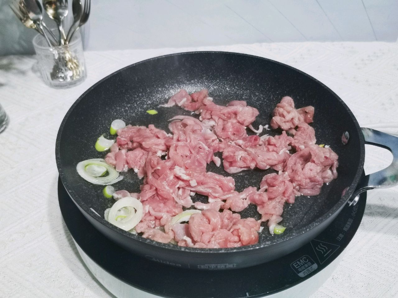 春饼里的必备菜——炒豆芽