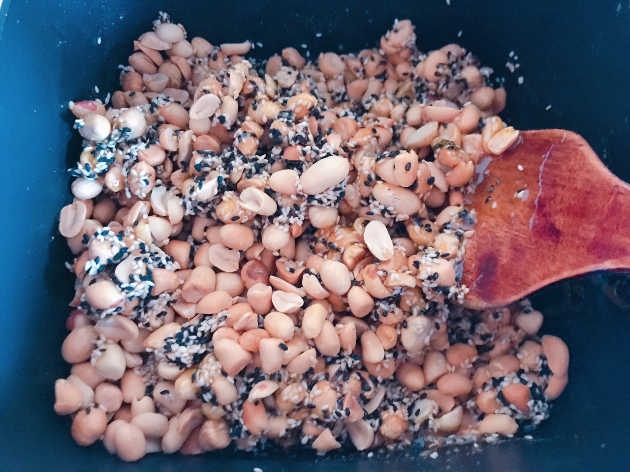 春节小零食 | 姜汁花生芝麻糖