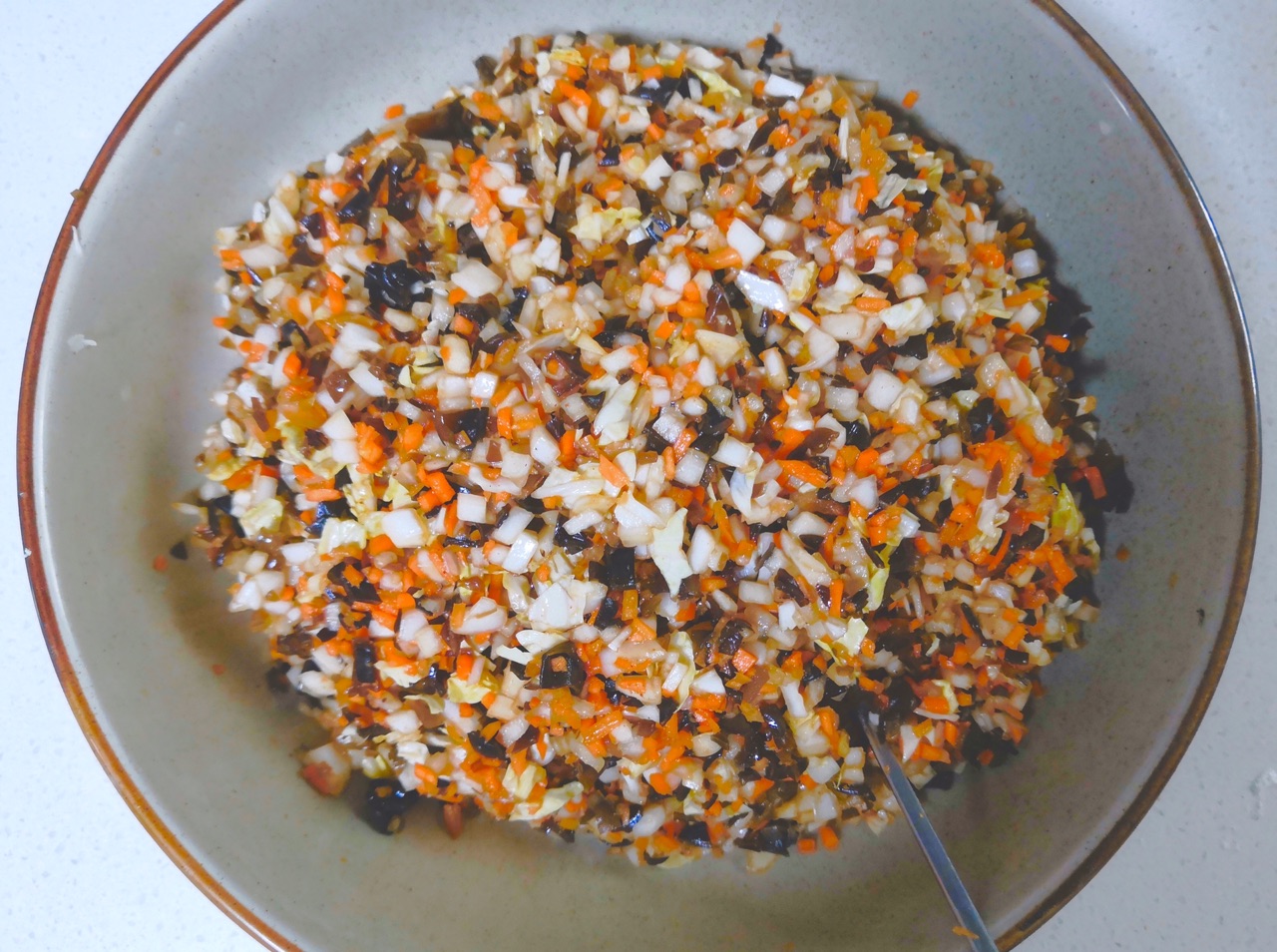纯素馅水饺：白菜木耳胡萝卜