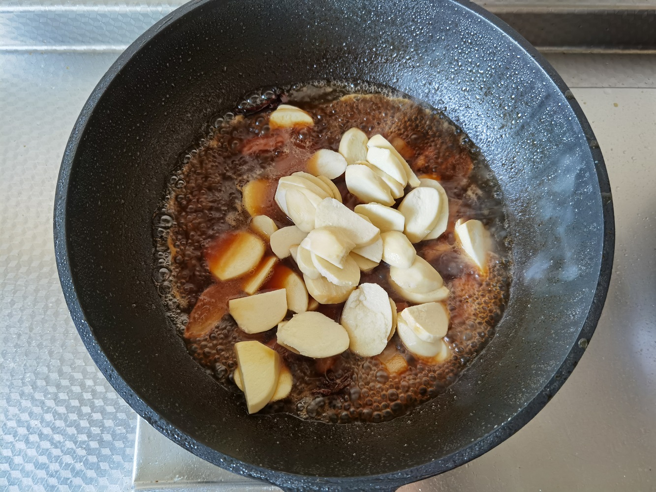 茨菇片烧肉