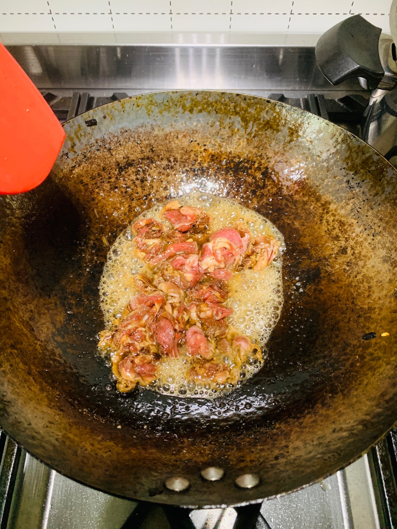 葱爆羊肉盖面