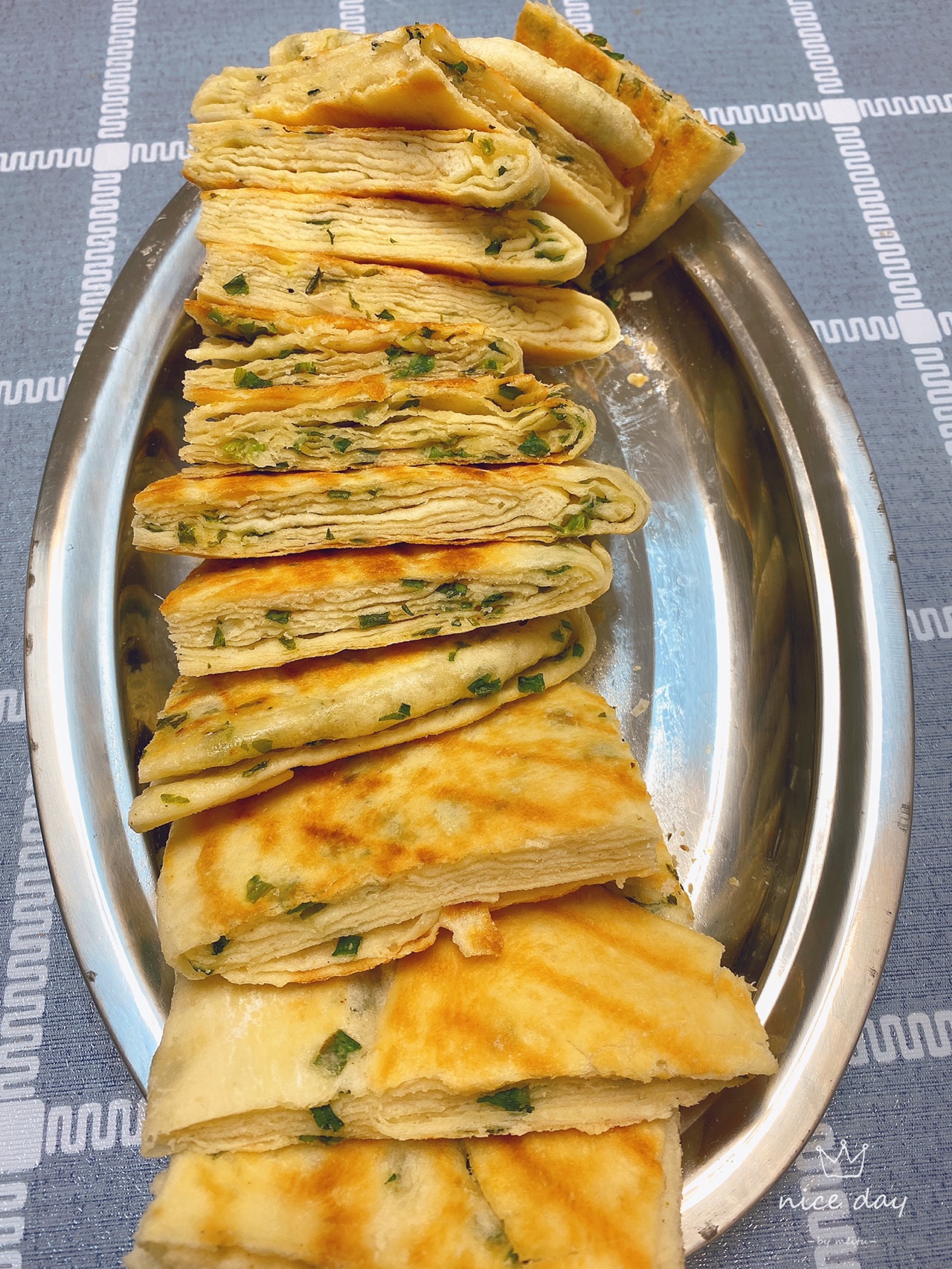 葱香发面油饼
