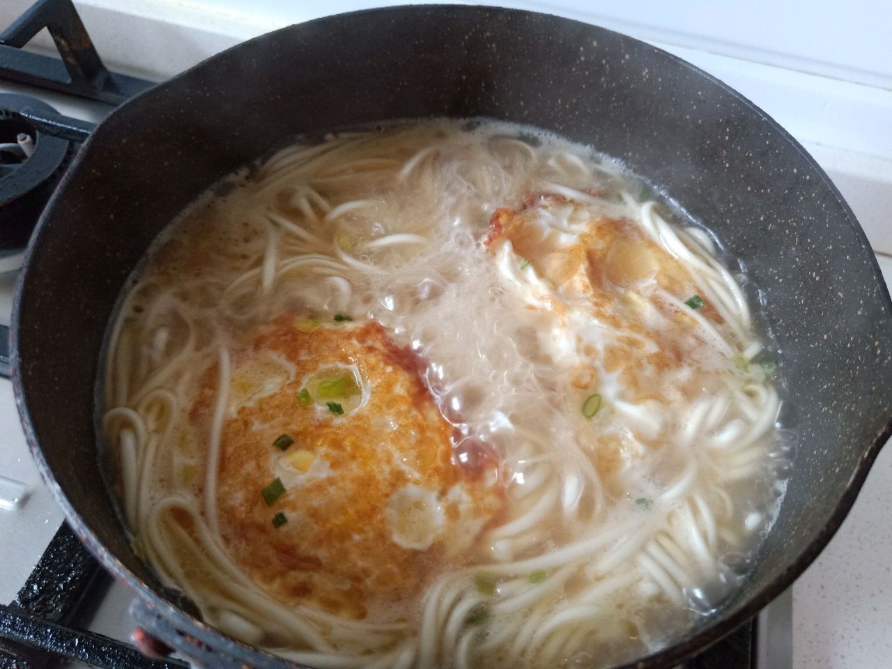 葱香蚝汁焖面