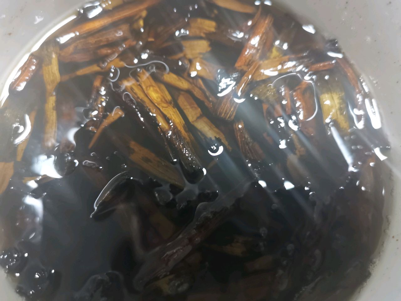 葱油拌面熬葱油
