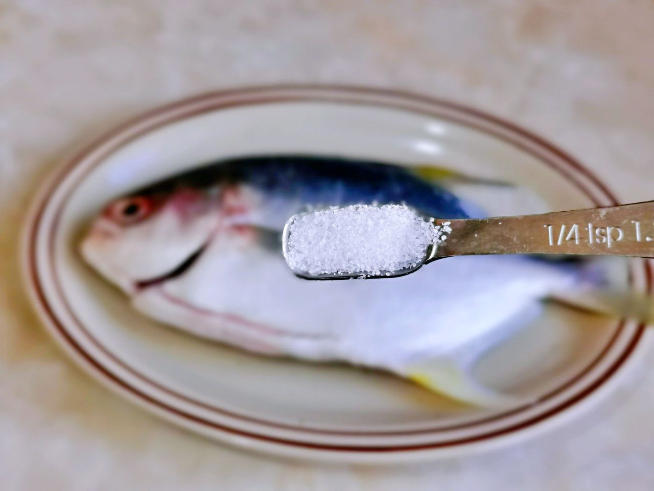 葱油鲳鱼