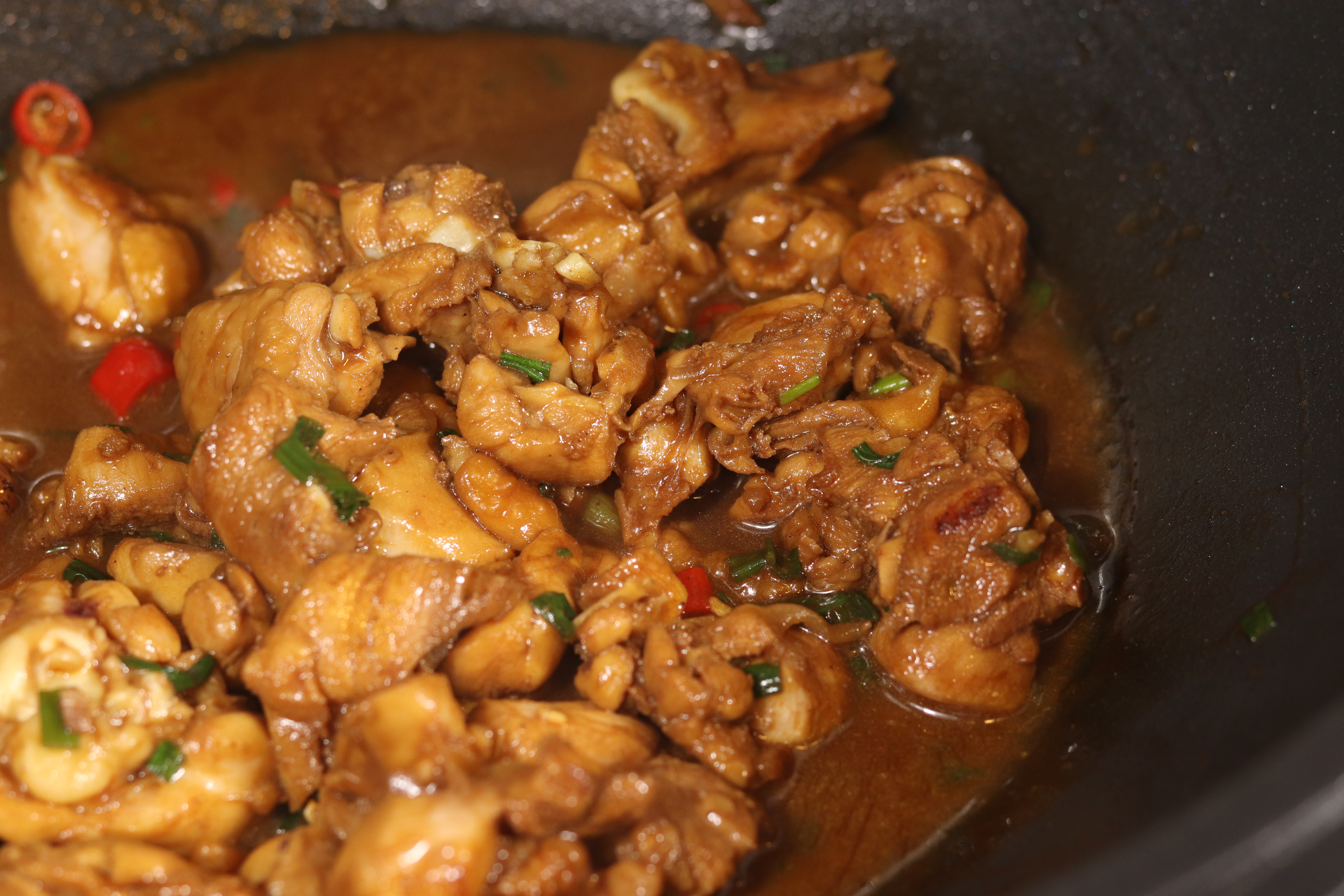 葱油鸡煲仔饭