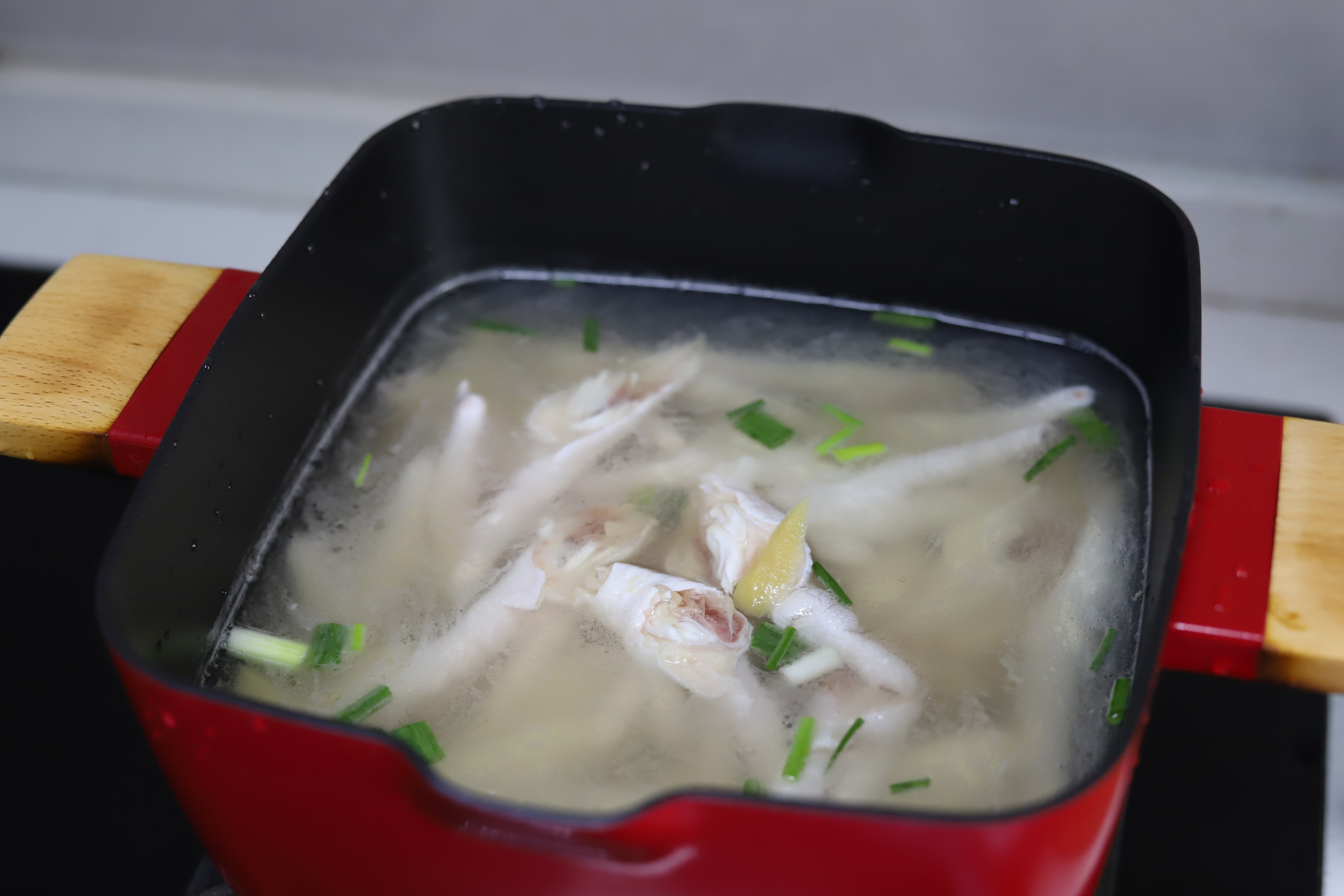 醋泡鸡脚