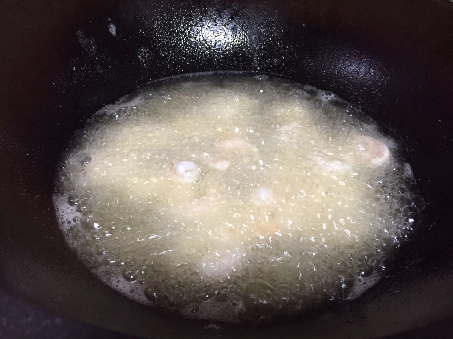 脆皮咖喱虾球