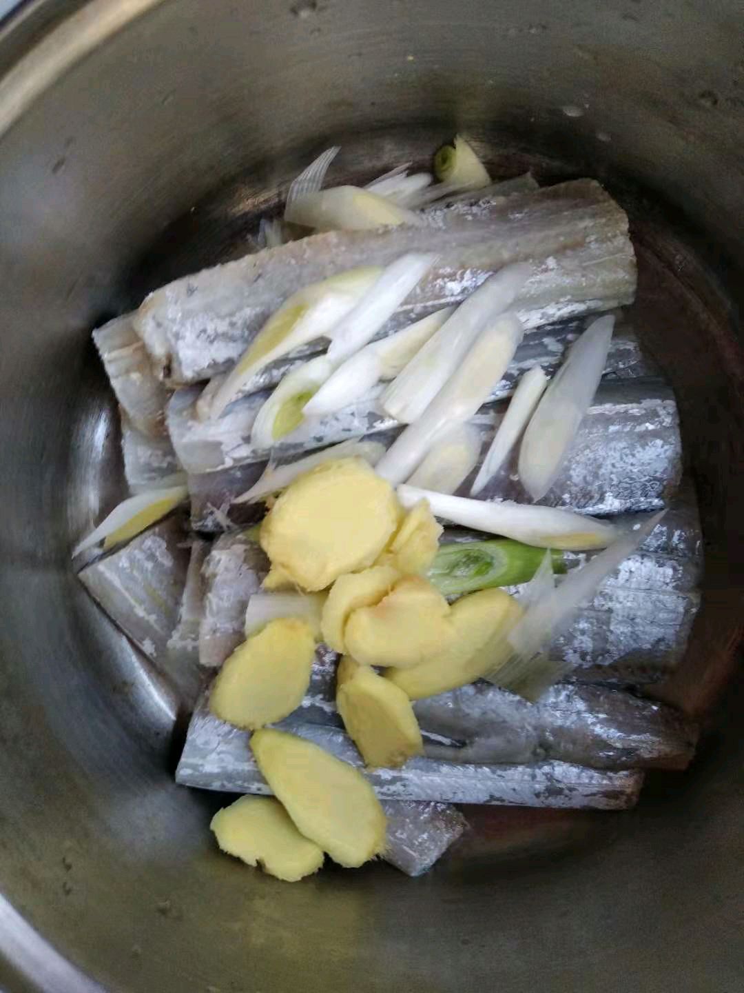 脆皮糖醋带鱼
