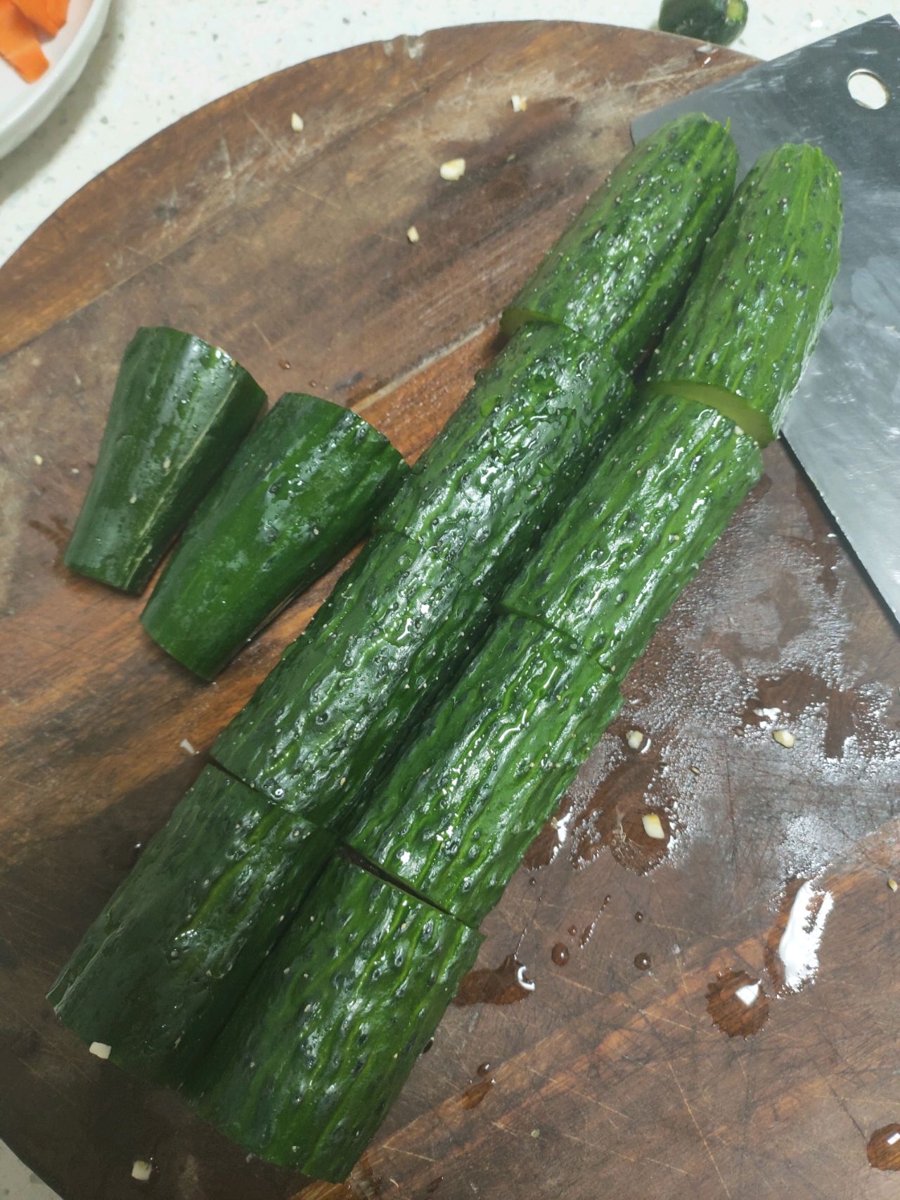 脆爽酱黄瓜