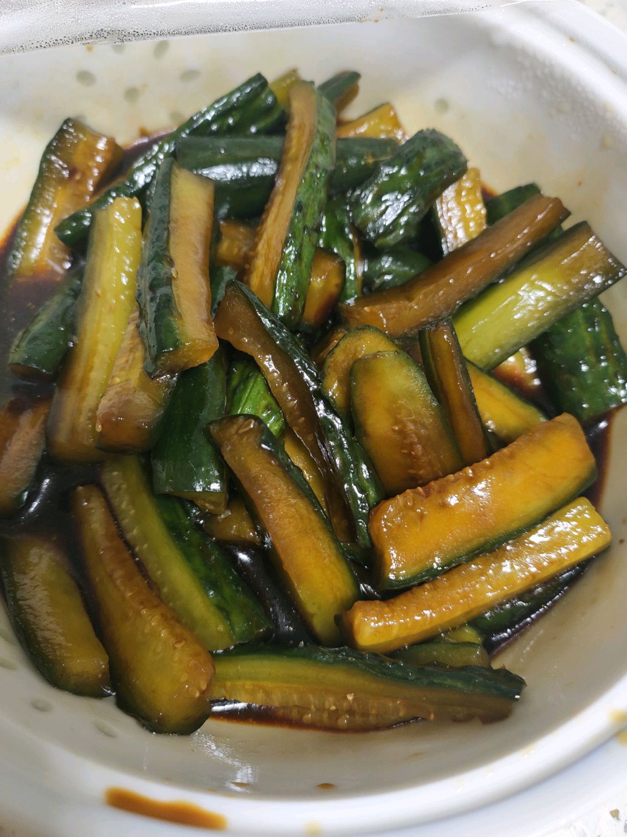 脆爽酱黄瓜