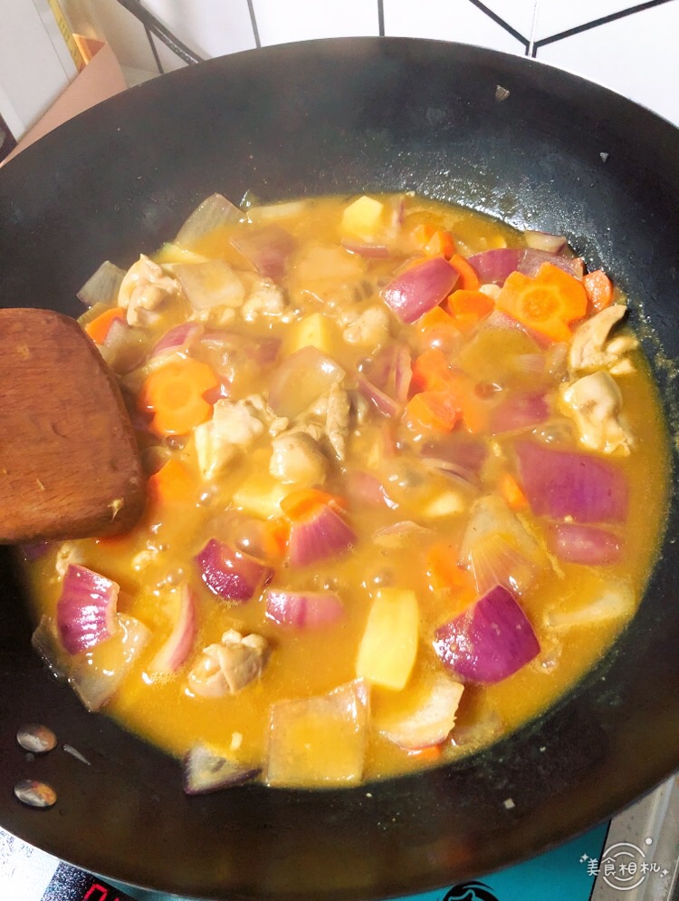 打工人—快手咖喱鸡肉饭