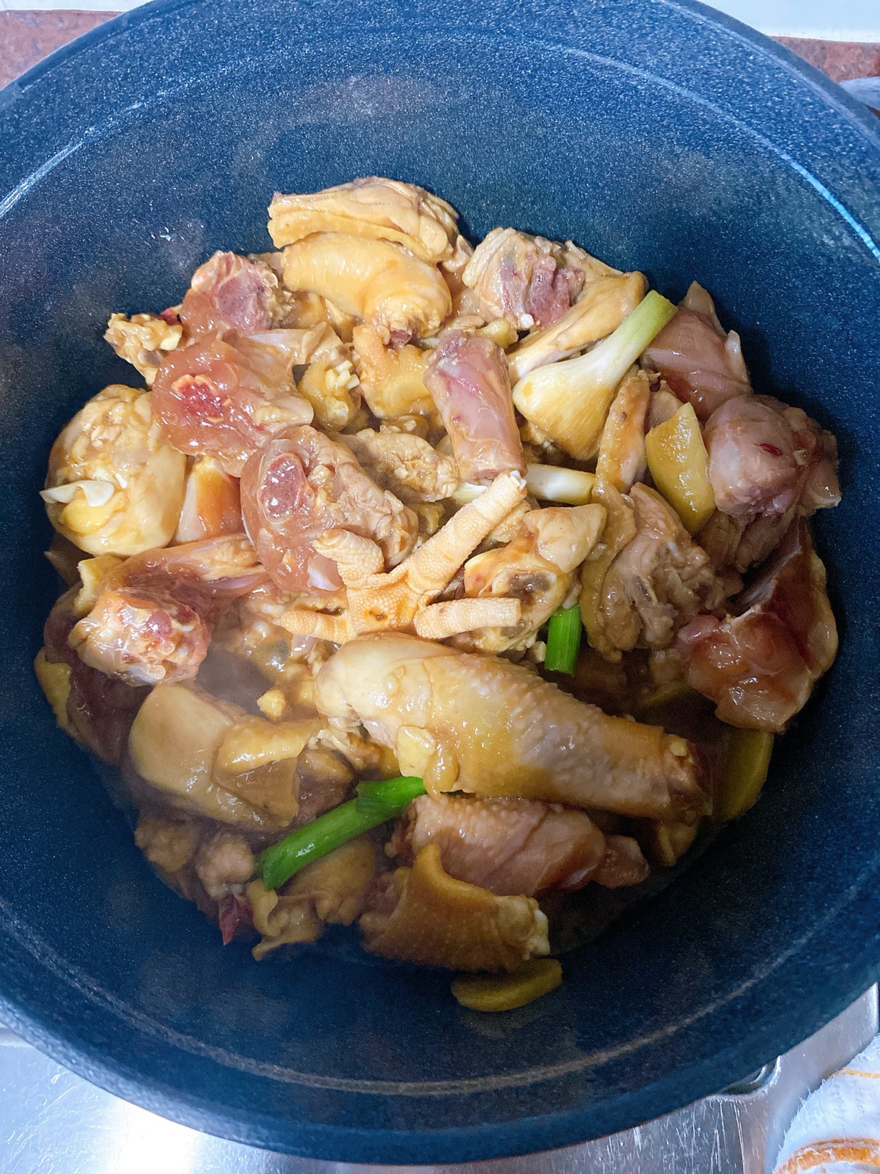 大吉（鸡）大利（栗）板栗烧鸡