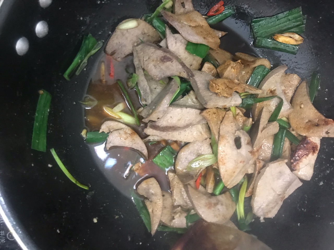 大蒜炒猪肝