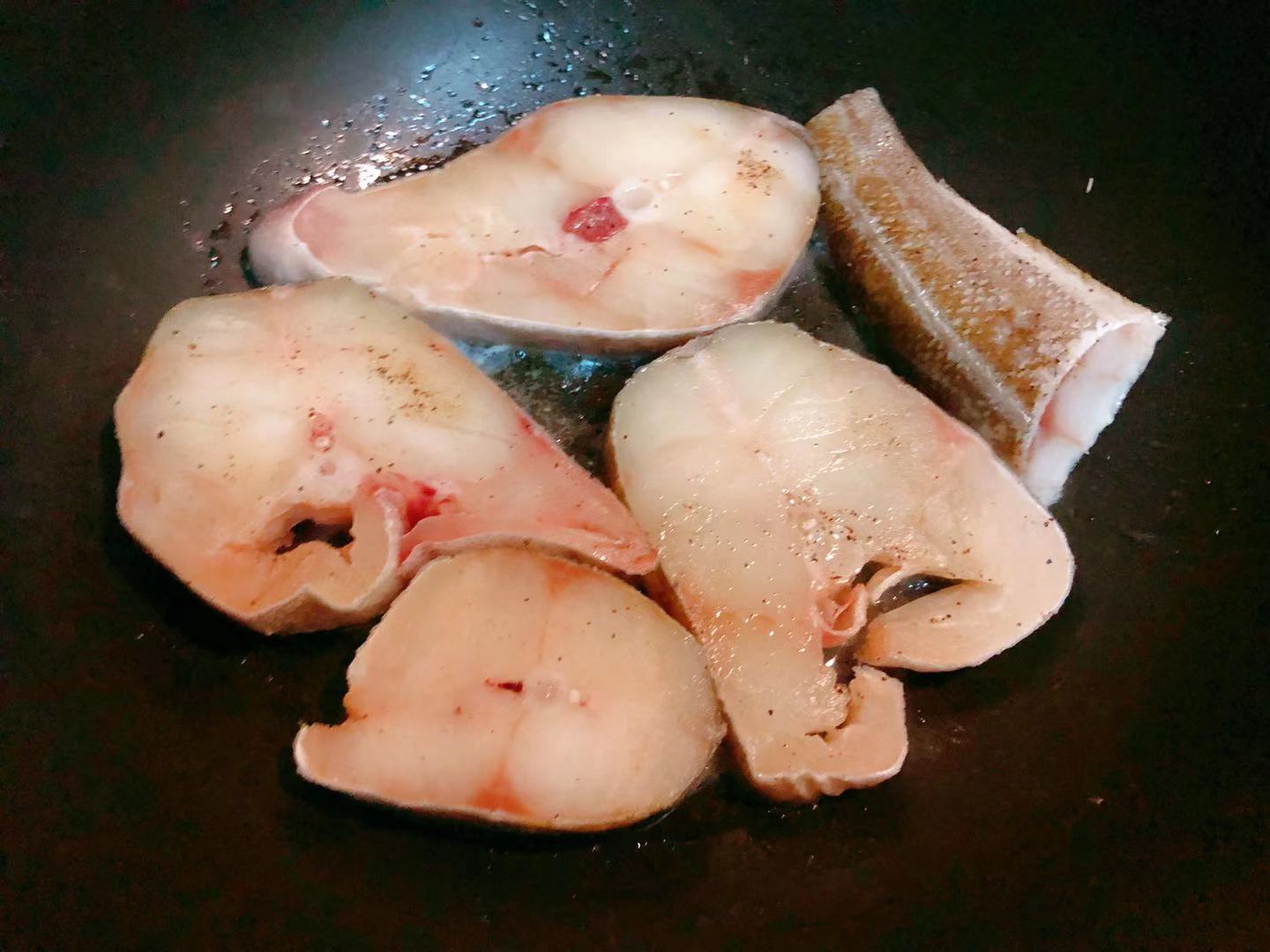 大蒜烧鳕鱼