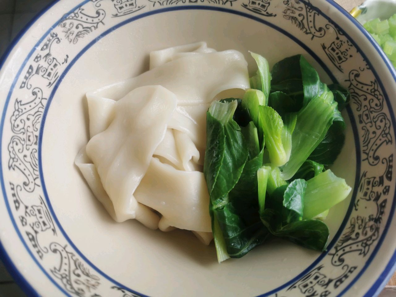 大碗宽面
