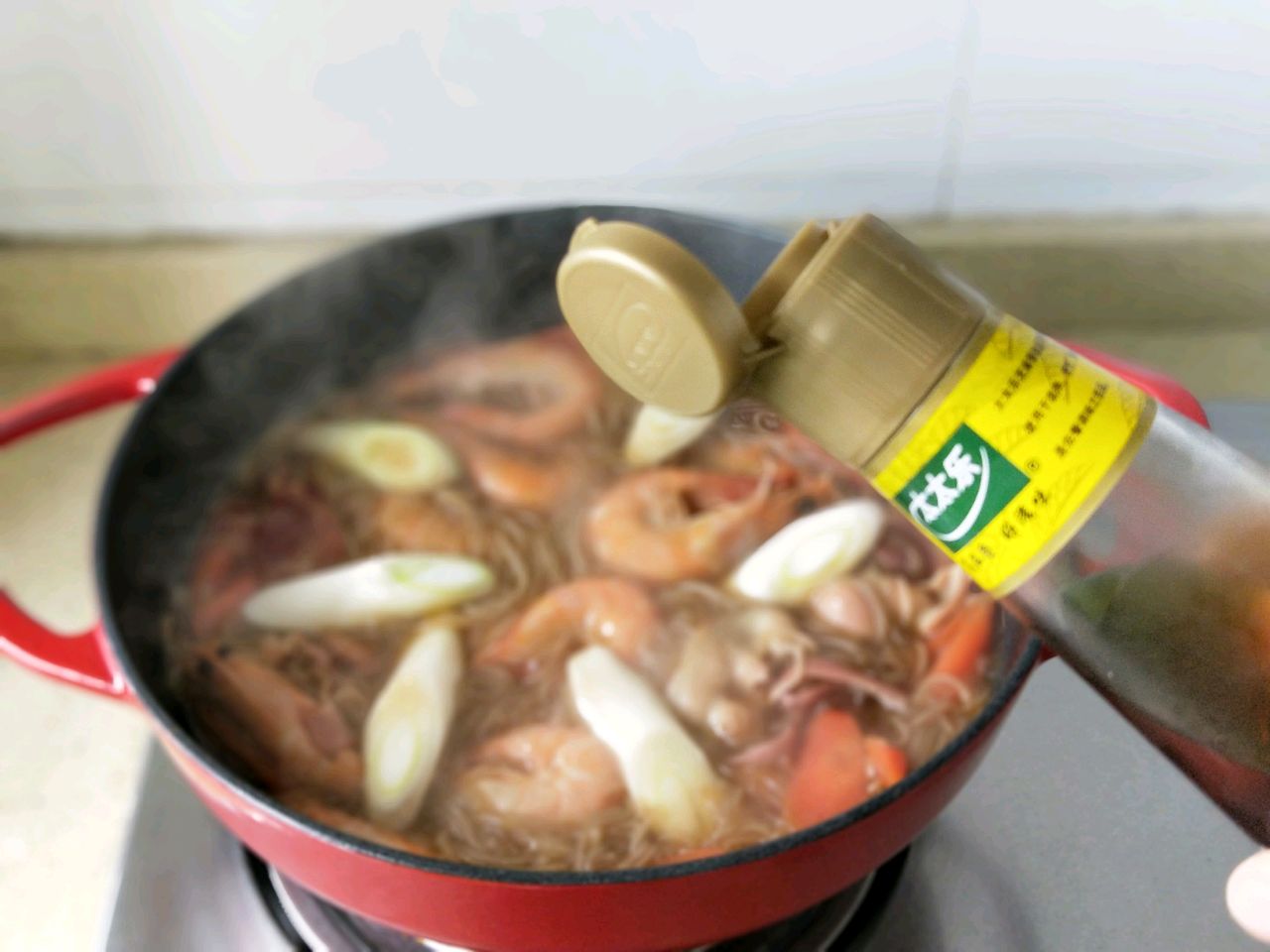 大虾培根粉丝煲