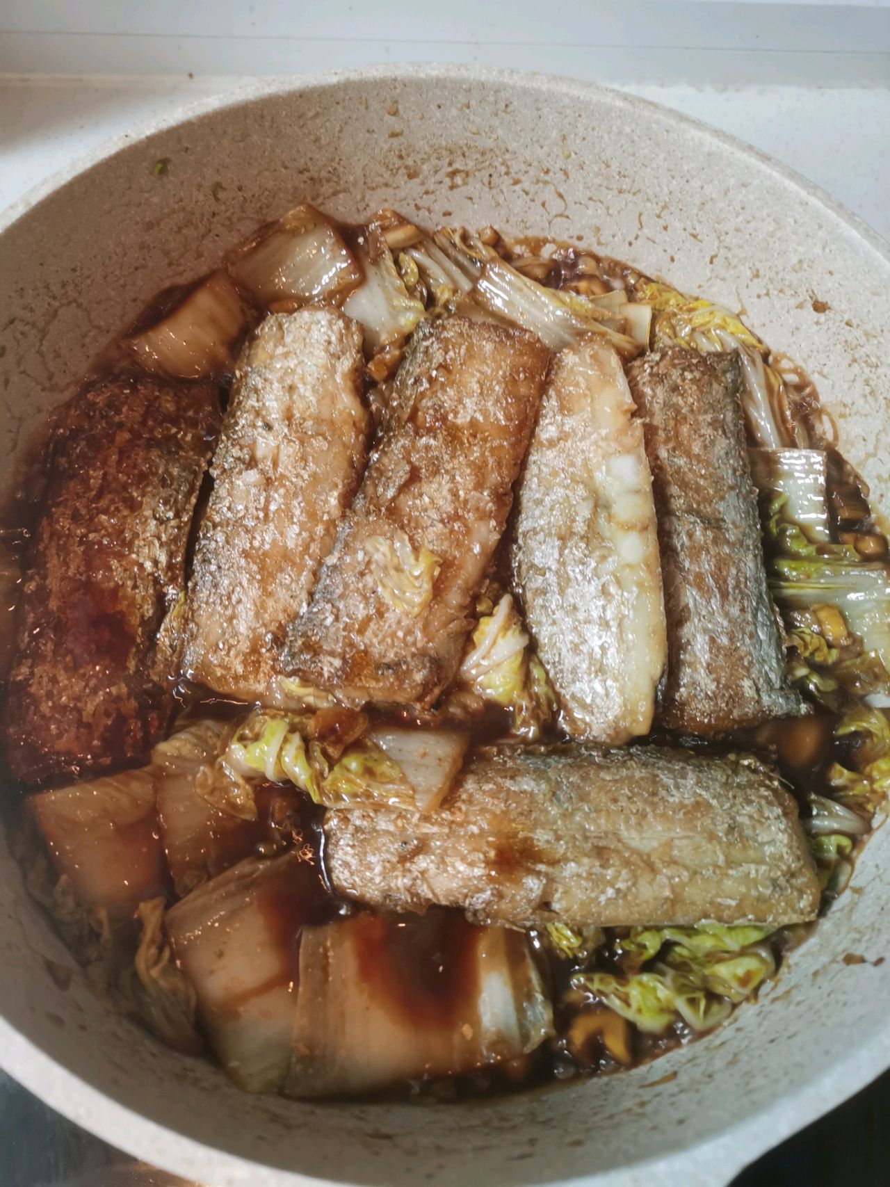 带鱼扒白菜
