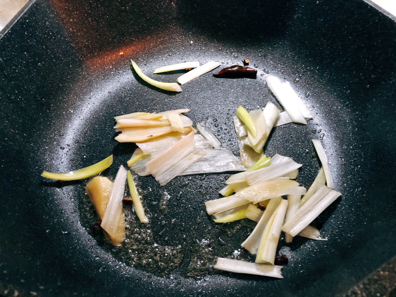 带鱼烧豆腐