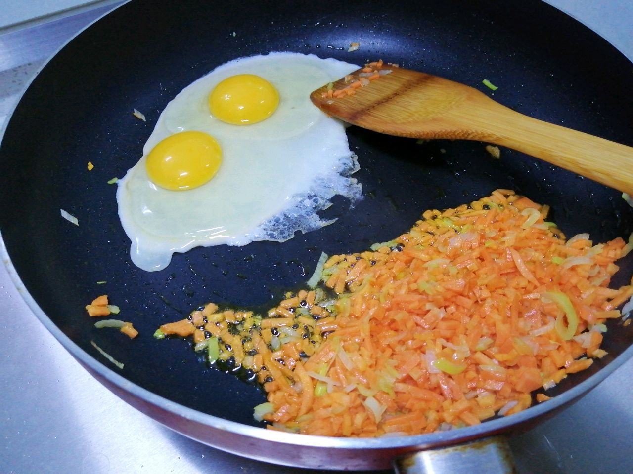蛋包饭