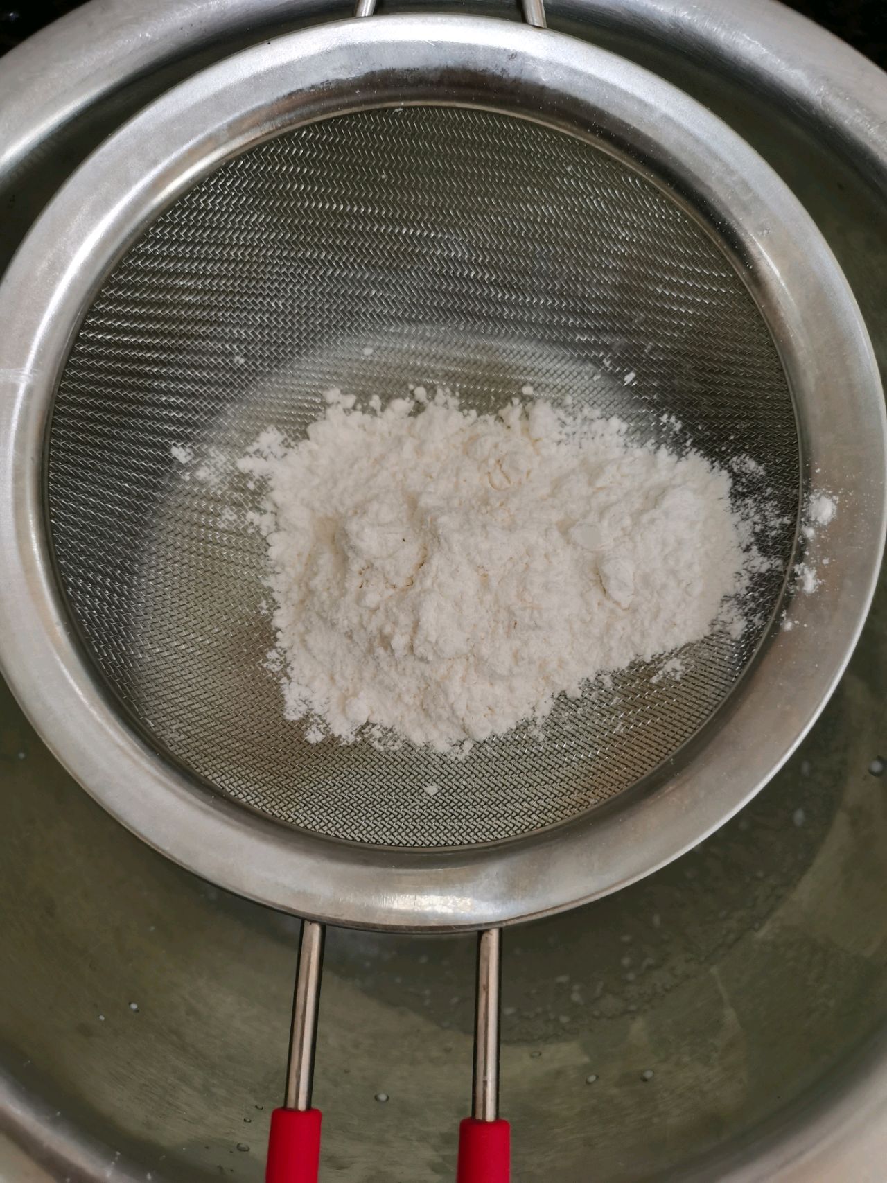 蛋糕卷不掉皮不开裂，这点很重要/干货