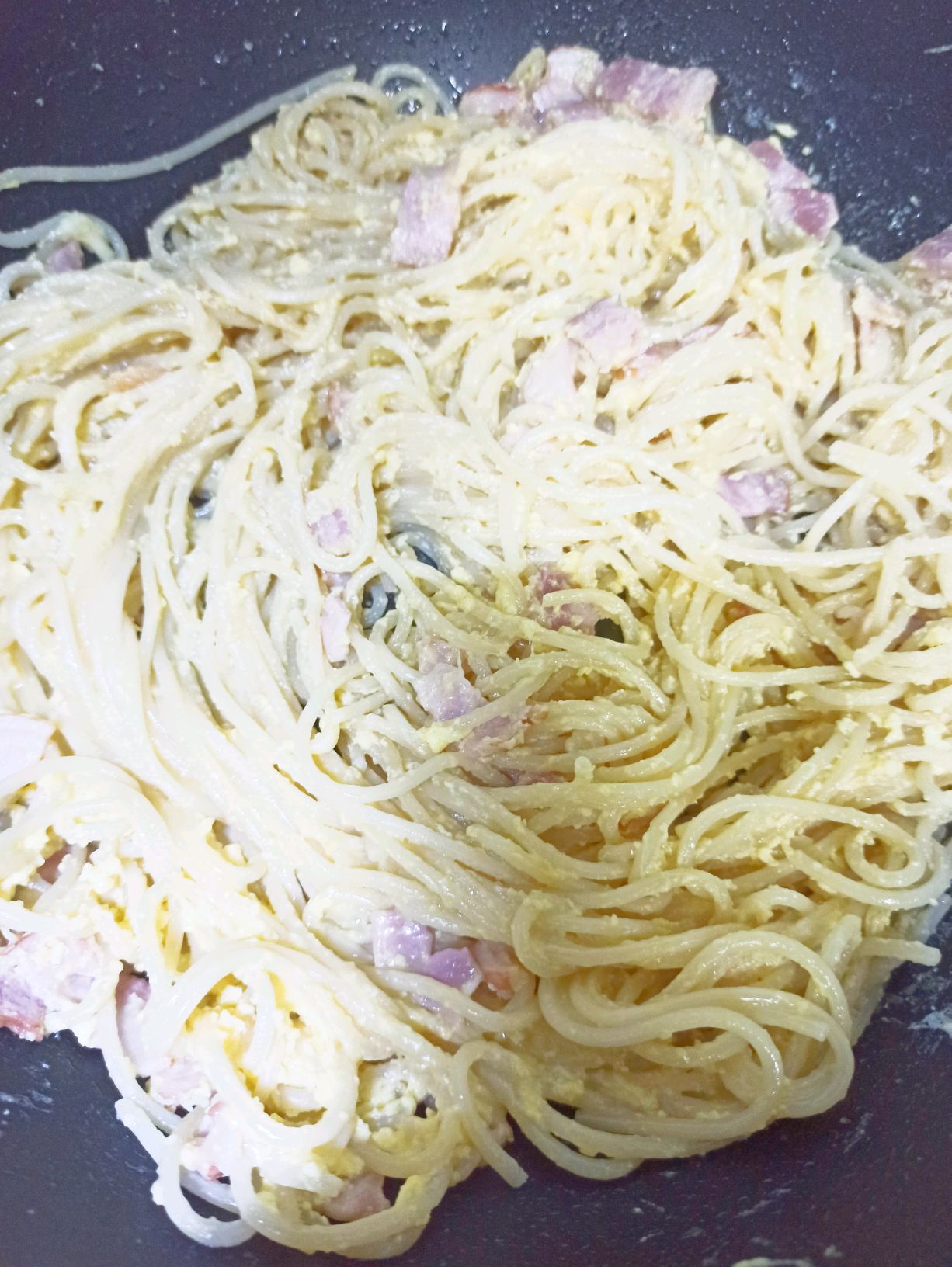蛋黄酱意面