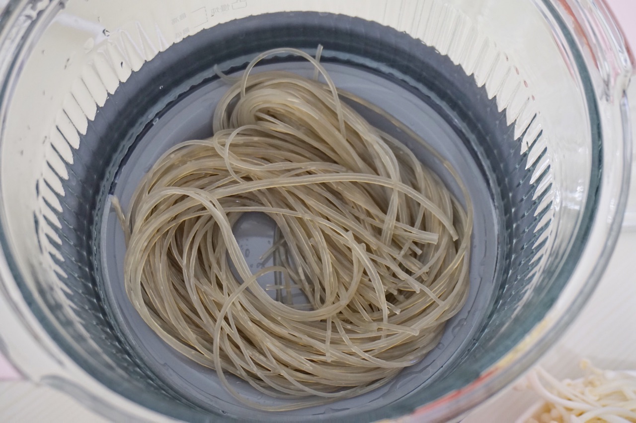 蛋饺粉丝煲