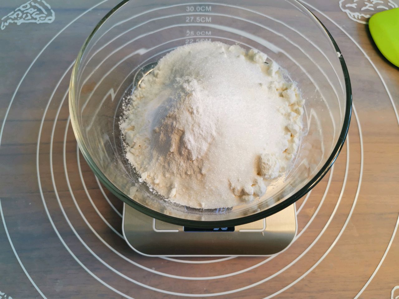 淡奶油蓝莓司康