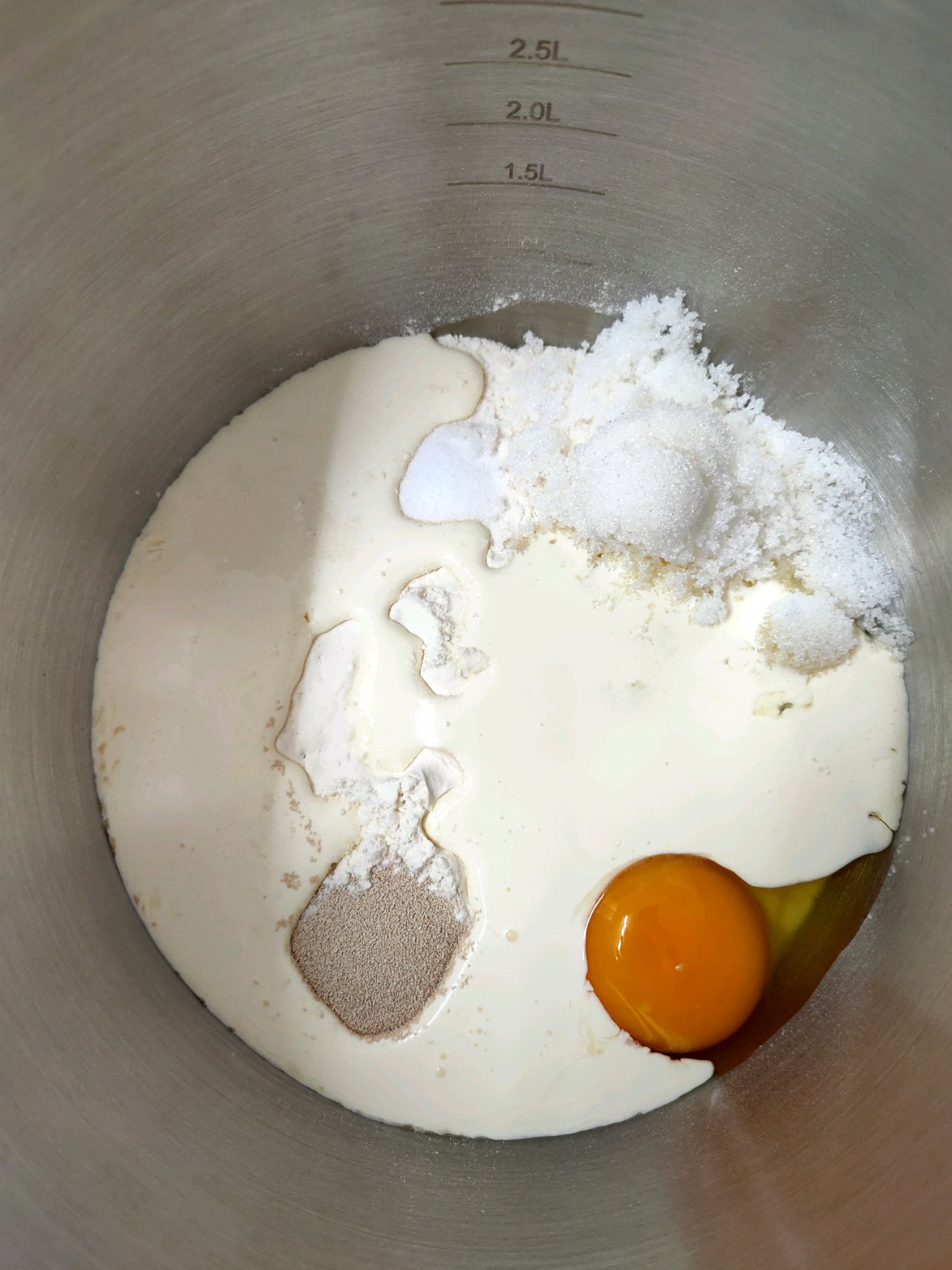 淡奶油小餐包