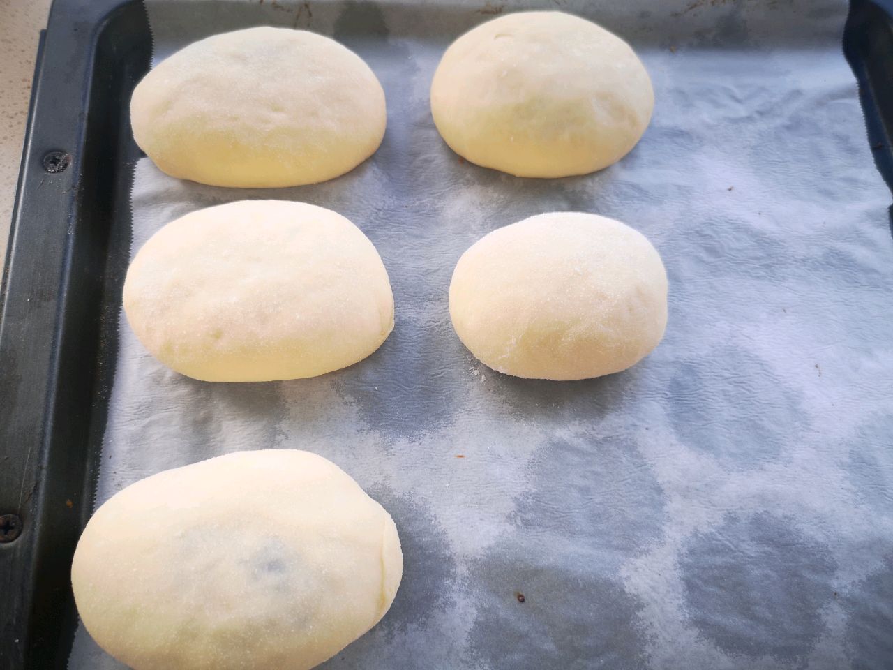 淡奶油椰蓉小餐包