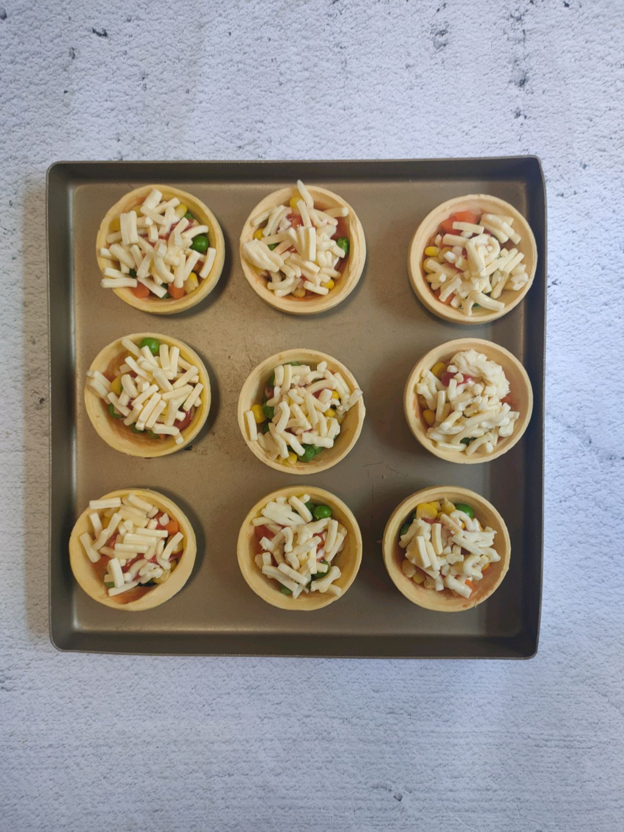 蛋挞的花样吃法～拉丝杂蔬肉松挞酥