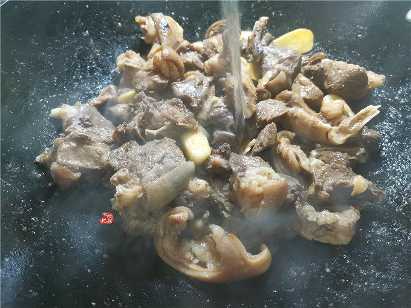 当归炖羊肉
