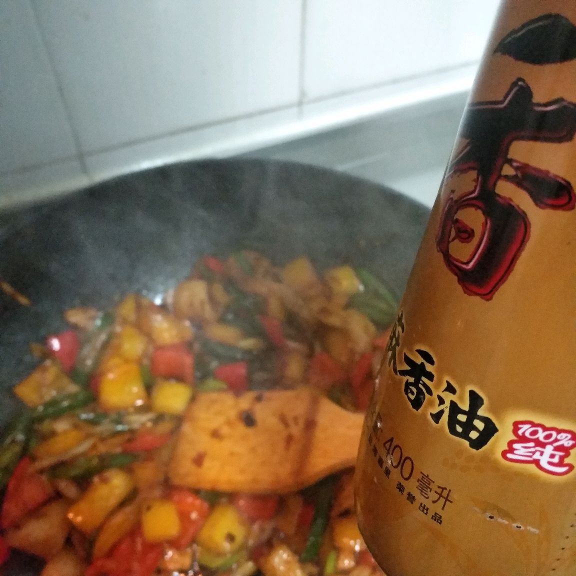地道川菜~麻辣回锅肉
