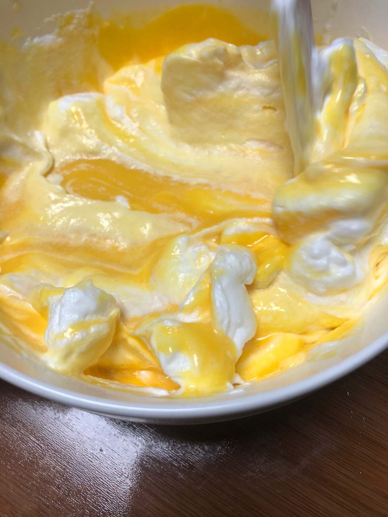 低油低糖版戚风蛋糕