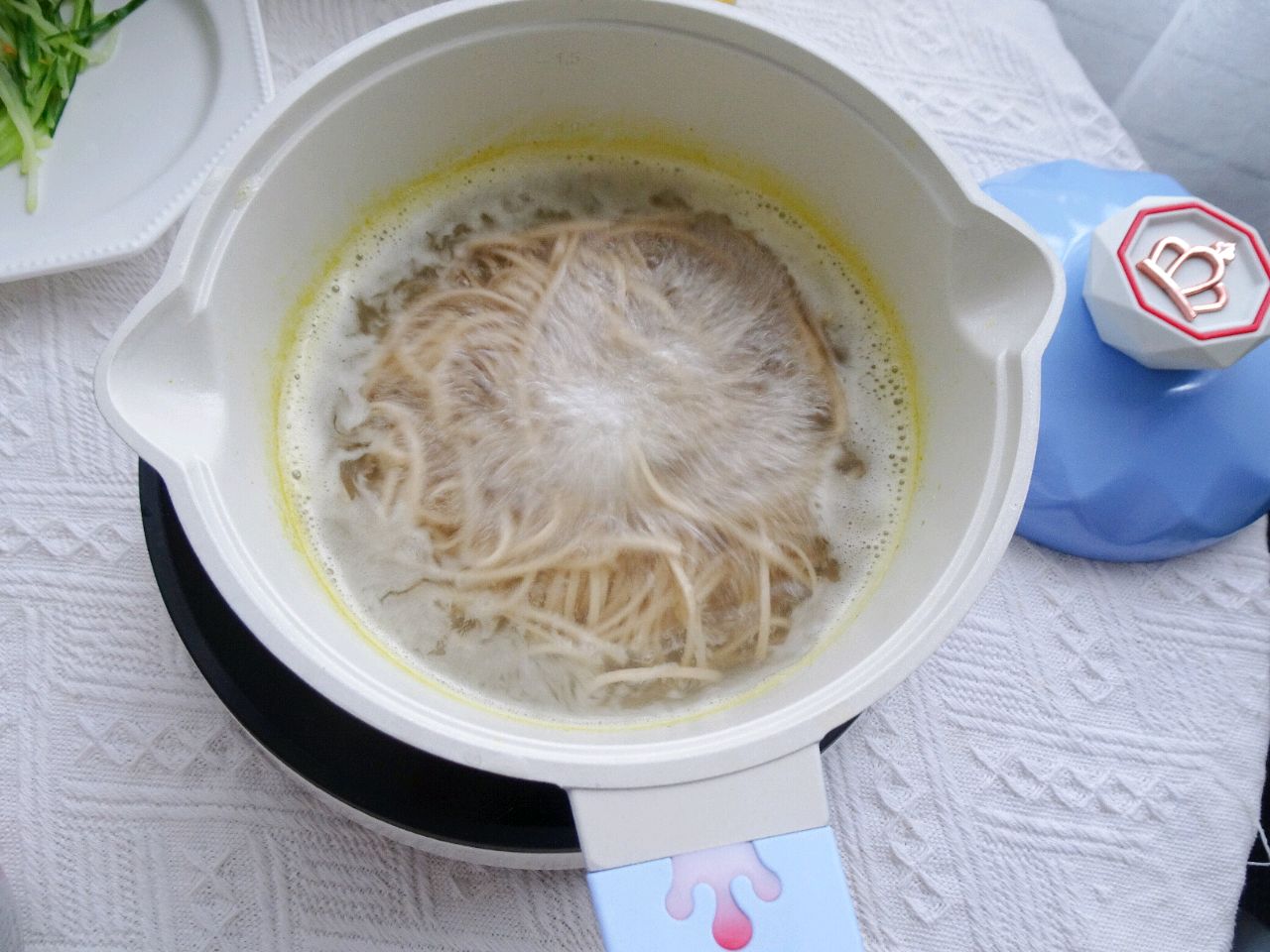 低脂低卡‼️ 清爽不腻的凉拌鸡丝荞麦面
