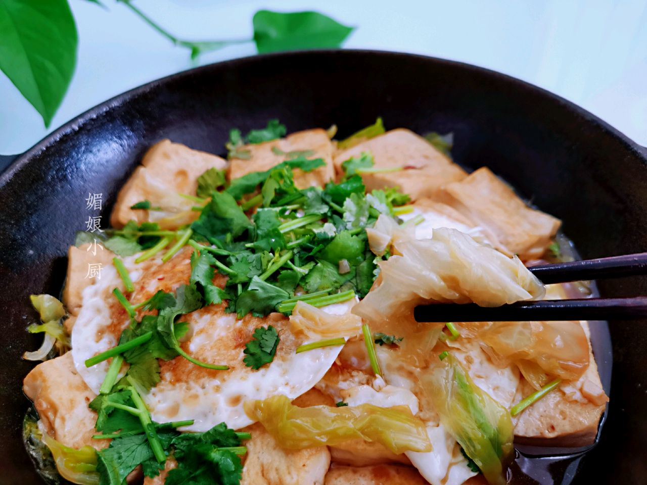 低脂高蛋白的鸡蛋豆腐炖白菜