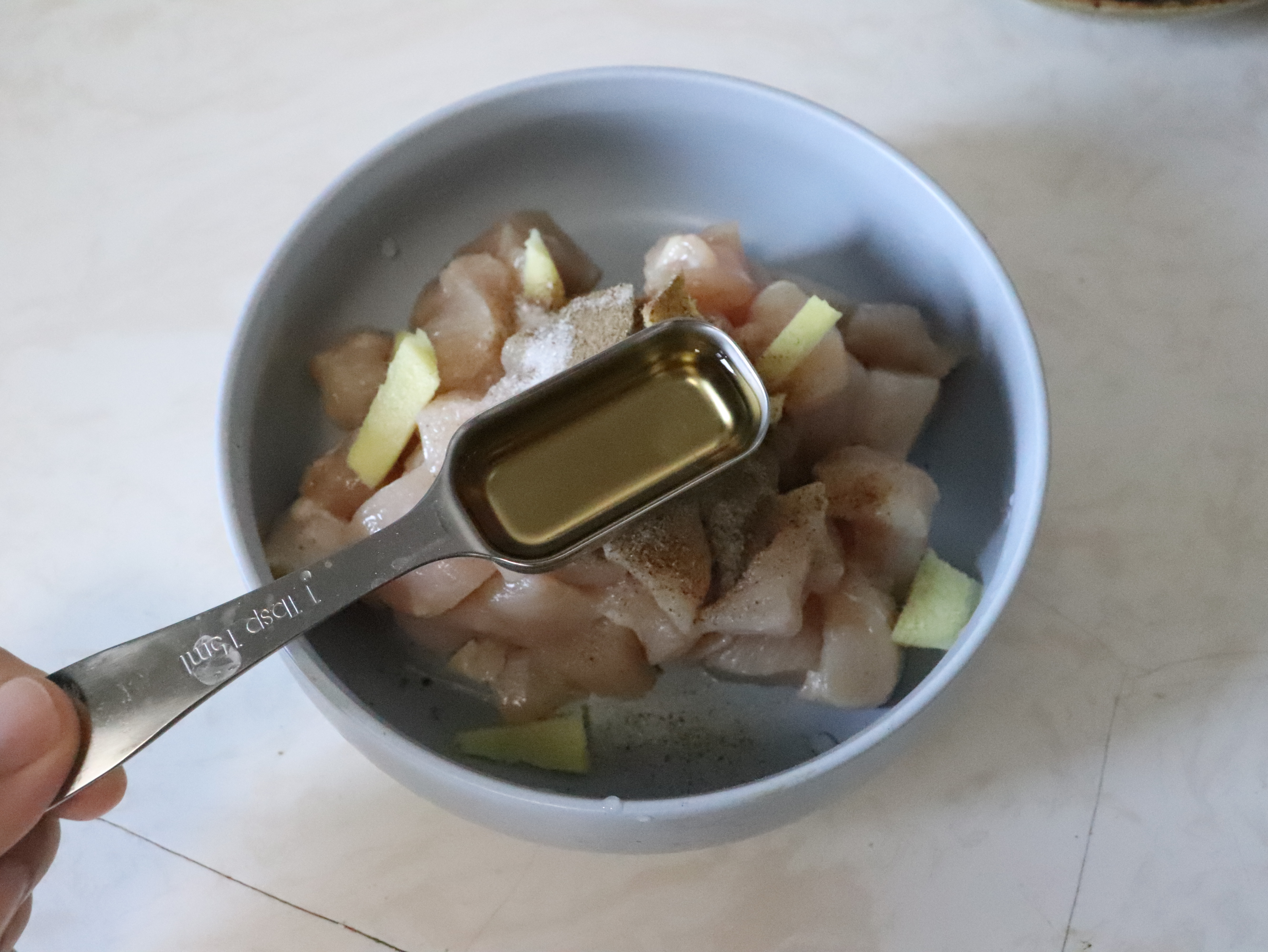 低脂好吃的南瓜鸡胸肉意面