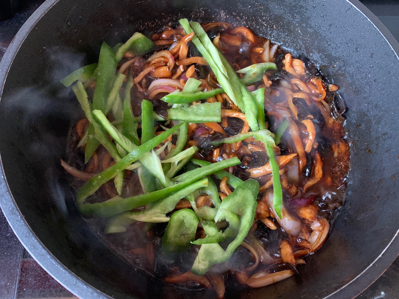 低脂鸡胸肉鱼香肉丝
