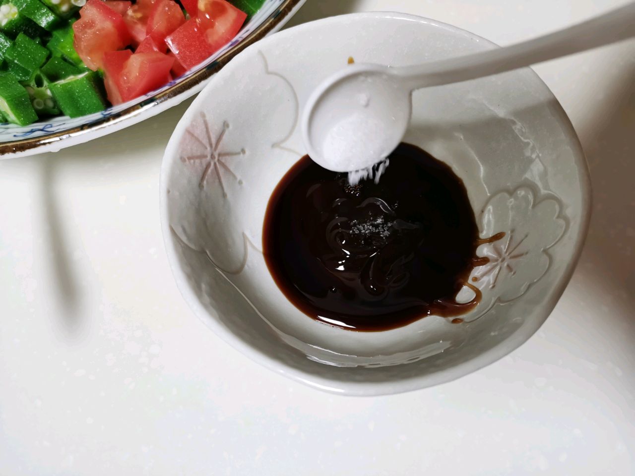 低脂美味～香辣蚝油拌豆腐