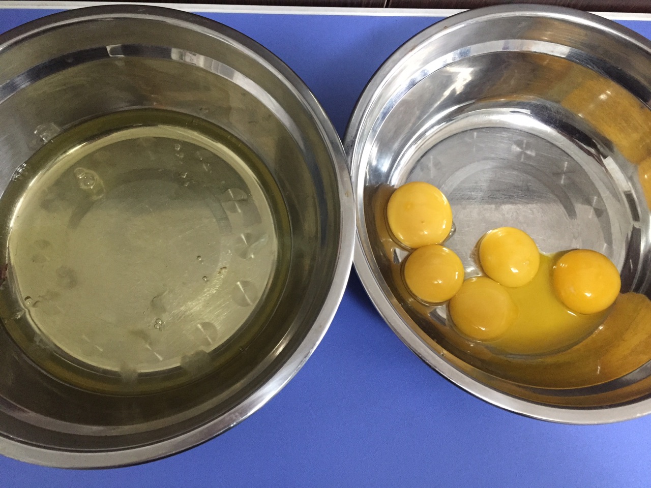 电饭煲蛋糕和空气炸锅大PK