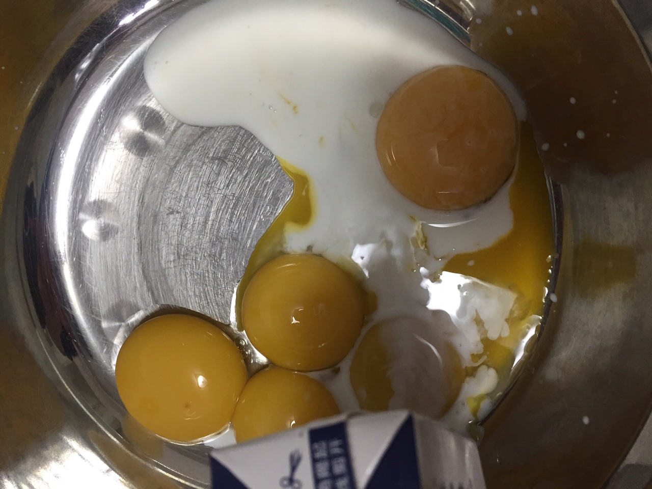 电饭煲蛋糕和空气炸锅大PK