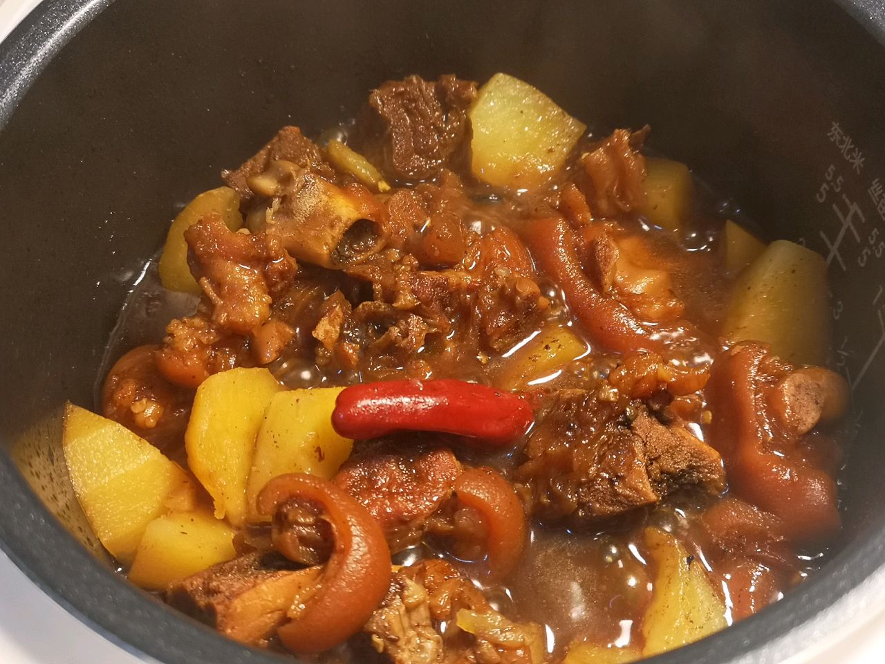 电饭煲炖猪蹄