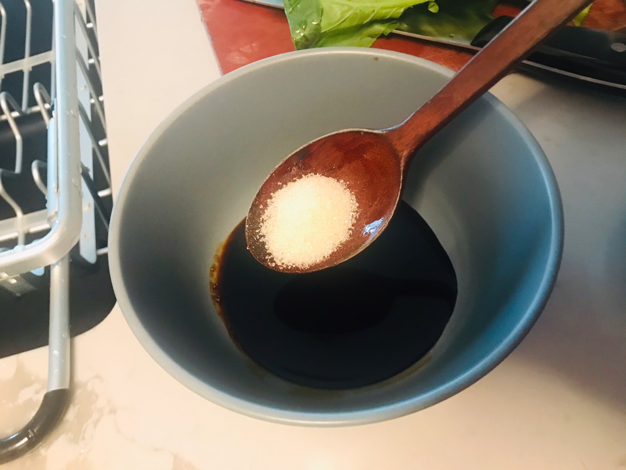 电饭煲腊肠香菇煲仔饭