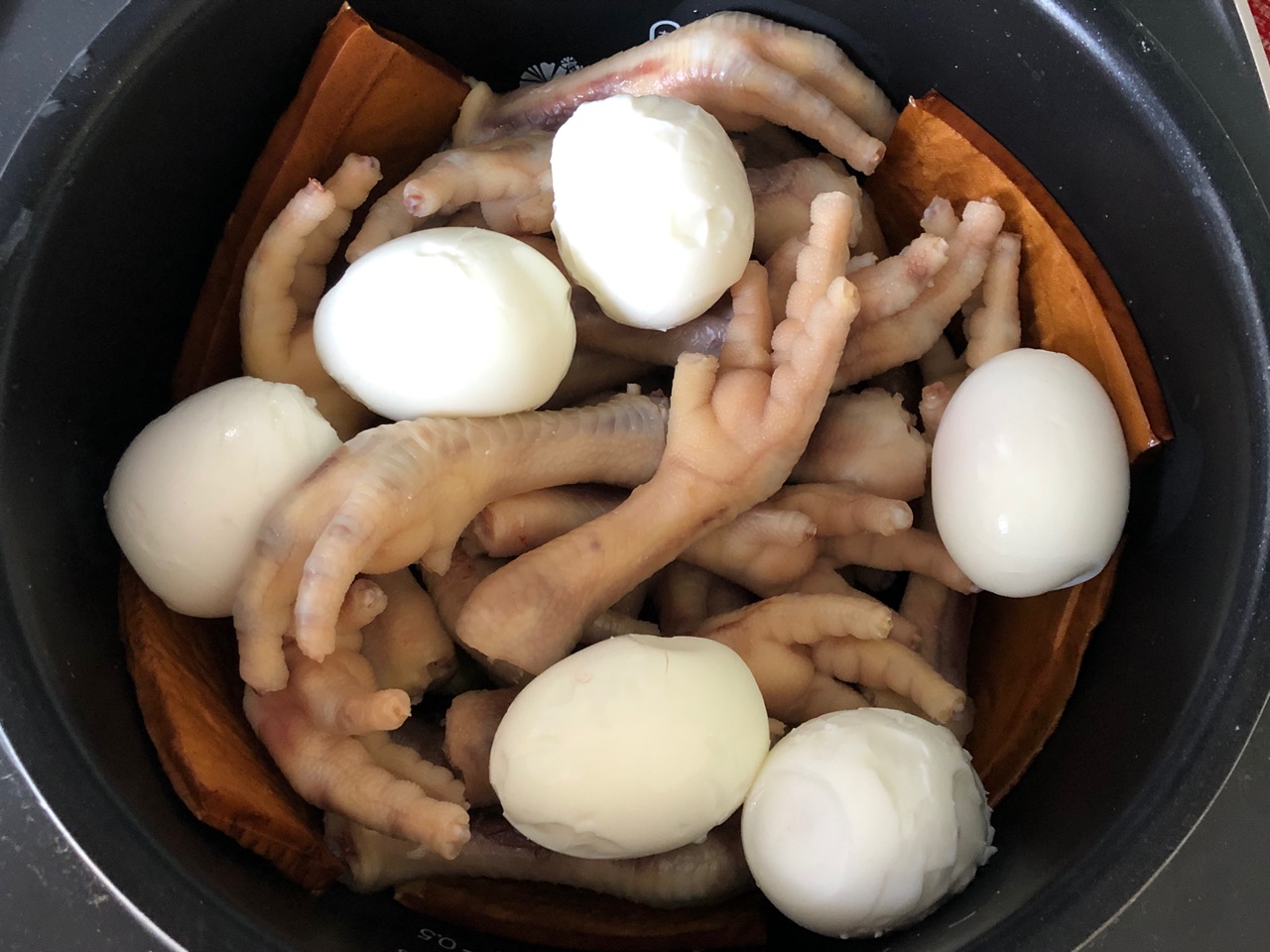 电饭煲卤鸡爪