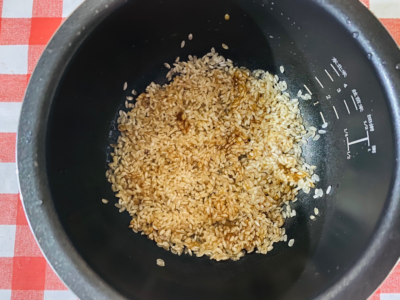 电饭锅版番茄腊肠焖饭