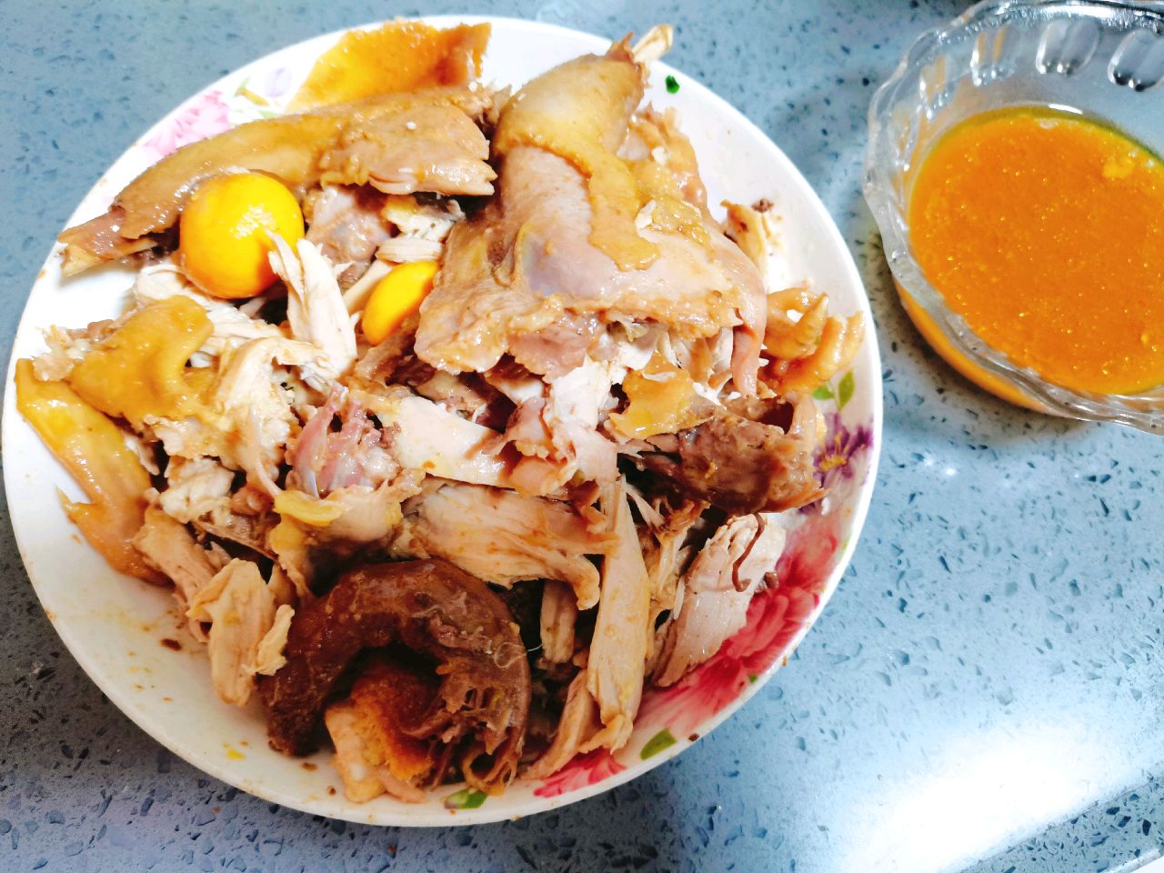 电饭锅盐焗鸡