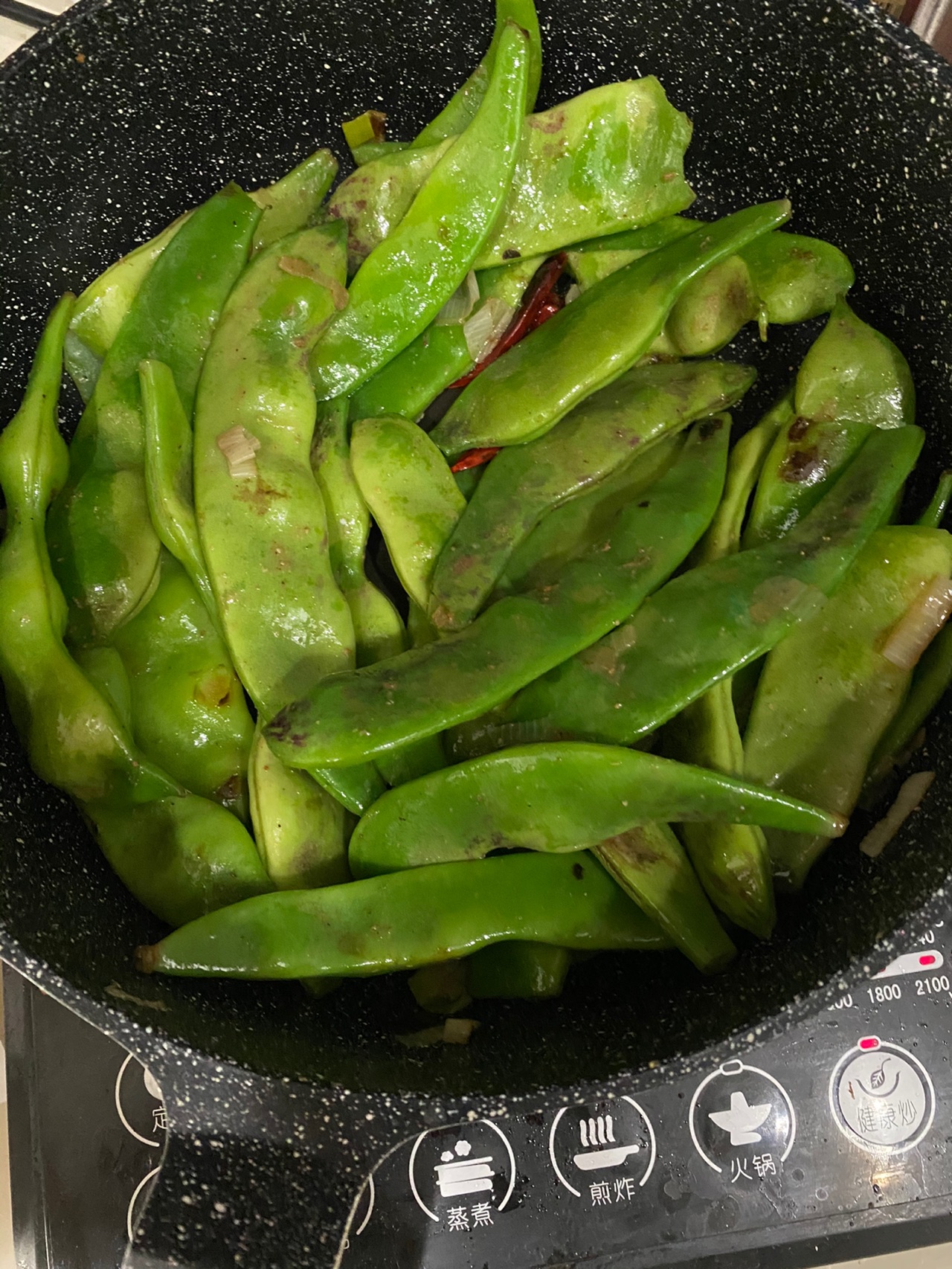 东北菜：豆角炖排骨