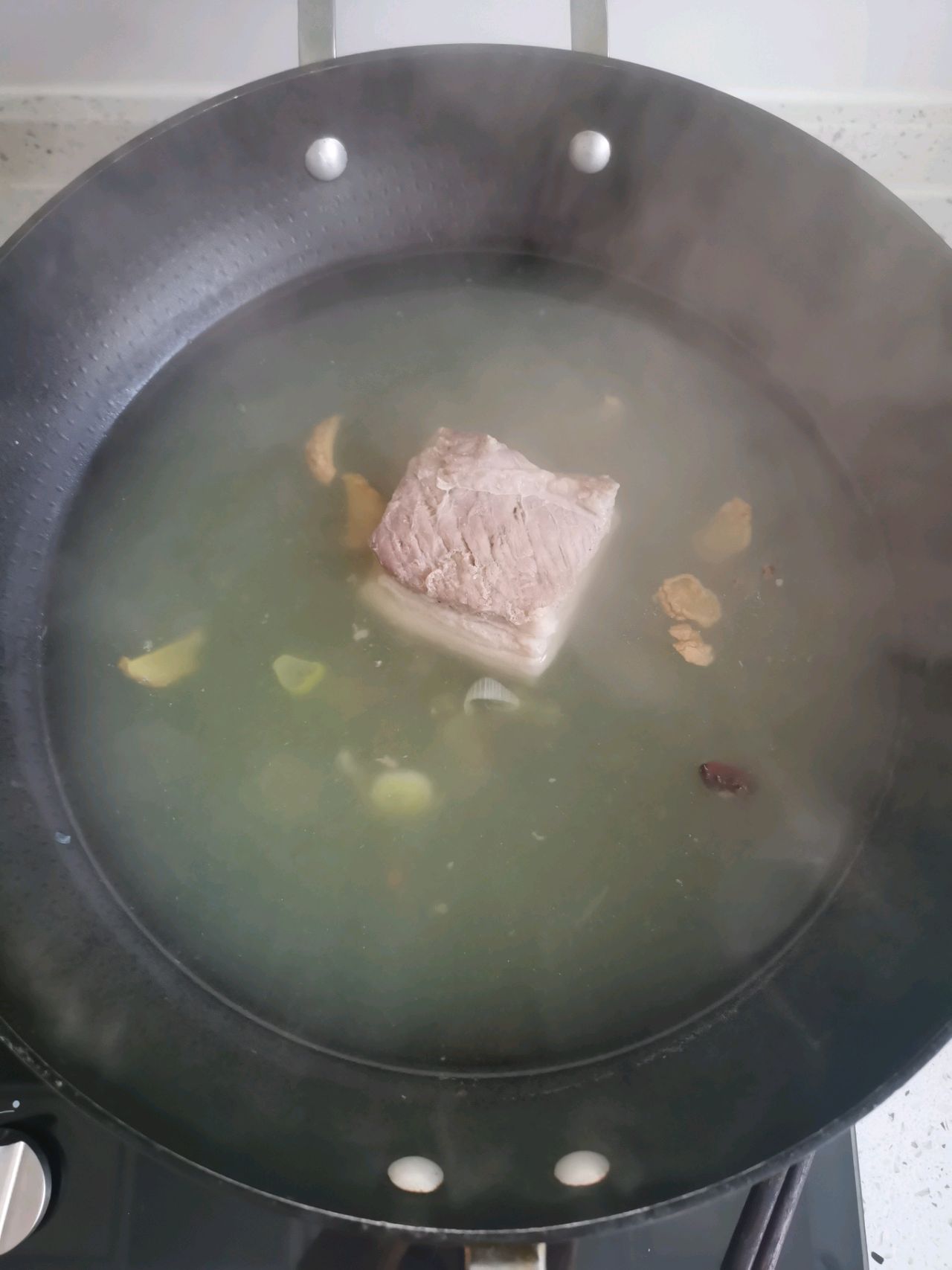 东北菜～酸菜粉条烩五花肉
