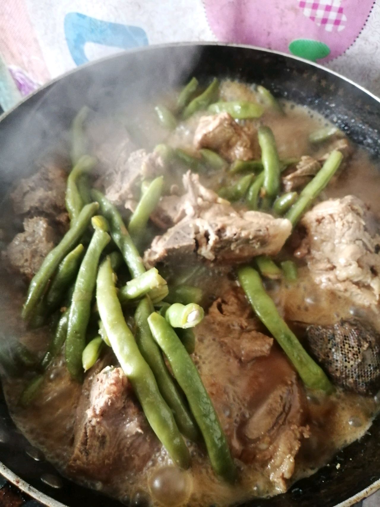 东北炖菜，大骨头炖芸豆